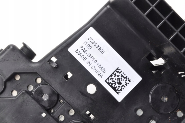 VOLVO XC40 DISTRIBUTEUR 32359306