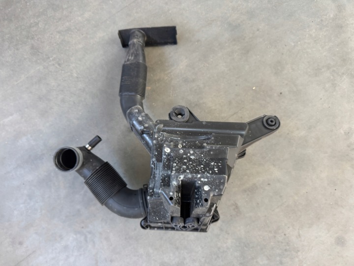 SKODA FABIA II 1.2 TSI CHÂSSIS FILTRE AIR 6Y0129607D