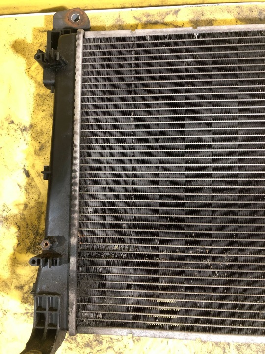 FIAT PUNTO EVO 2010 RADIATEUR EAU
