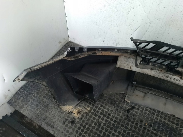 PARE-CHOCS AVANT MITSUBISHI OUTLANDER I A39A