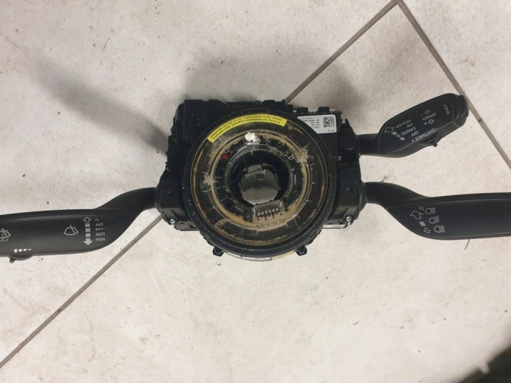 COMMUTATEURS COMBINÉ AUDI A6 A7 RS7 4G8953502B