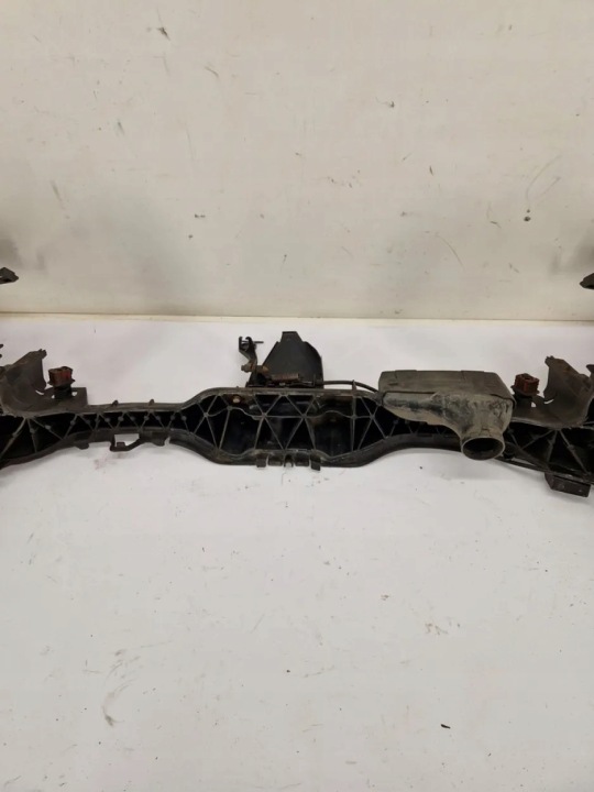 SUPÉRIEURE PIÈCE PANNEAU AVANT MERCEDES-BENZ A (W169) A1696220028 2.0L DIESEL