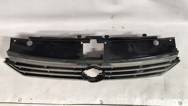 VW PASSAT B8 LIFT 2014- GRILLE CALANDRE CALANDRE RADIATEUR 3G0853653E