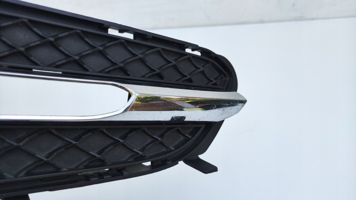 MERCEDES E CLASSE W212 09-12 MOULURE GRILLE CHROME PARE-CHOCS GAUCHE AVANT (KR154)