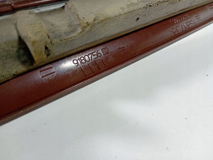 OPEL VECTRA C BERLINE 02-08 MOULURE DECOR TABLEAU DE BORD INSTRUMENTATION OE 9180756