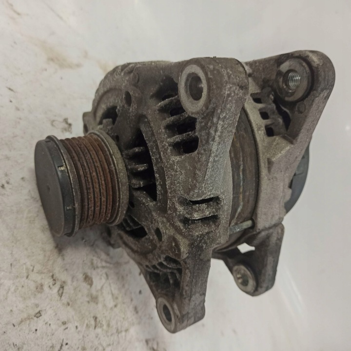 PEUGEOT 308 II ALTERNATEUR 9820893880