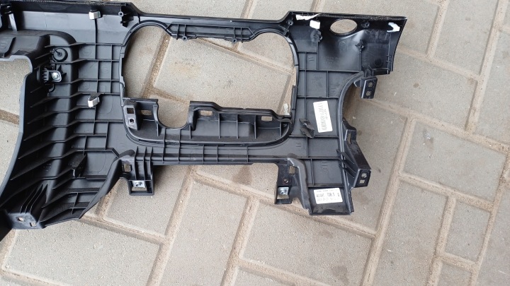 KIA STONIC PROTECTION CONSOLES 84761-H8100