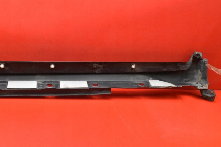 REVÊTEMENT SEUIL DROITE NOIRE 75851-F4010 TOYOTA C-HR 1 I LIFT 19-21