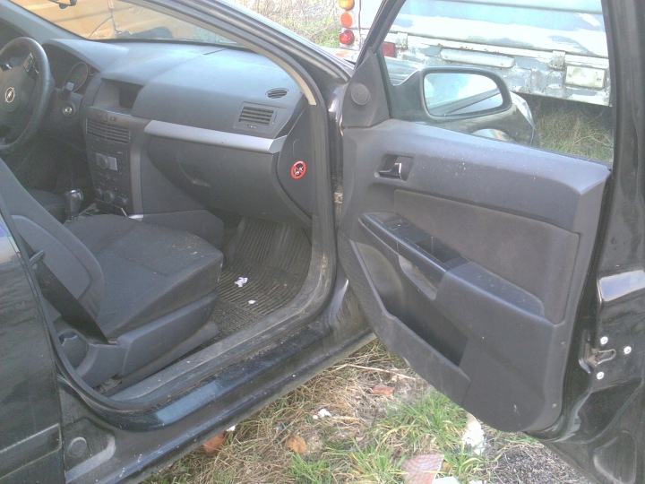 OPEL ASTRA H PANNEAU AVANT SUPÉRIEUR AVEC AVEC SERRURE PARE-CHOCS COUVERCLES DE COFFRE CALANDRE Z20H Z20R UNIVERSEL