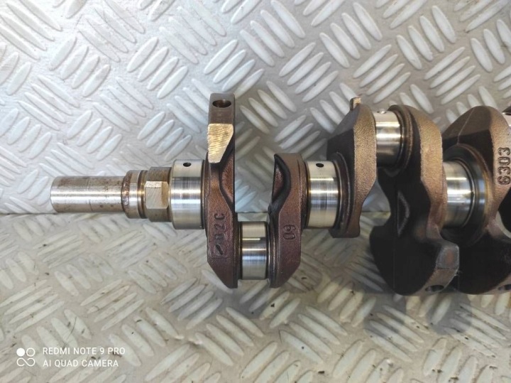 VILEBREQUIN MOTEUR 96MMCB FORD FIESTA MK7 1.25 ESSENCE SNJA SNJB SNJC