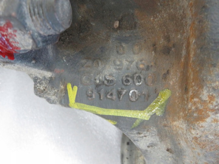 ÉTRIER DE FREIN GAUCHE AVANT DAF CF 480 EURO 6 914701