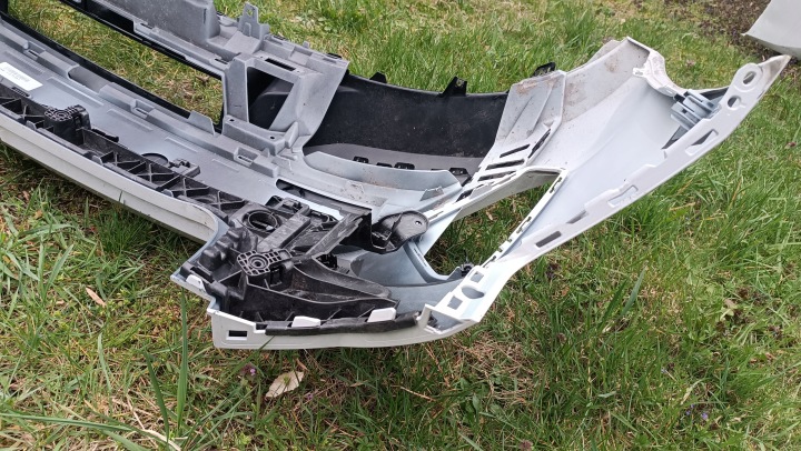 AUDI A3 SPORTBACK 8Y4 S LINE LIFT PARE-CHOCS ARRIÈRE ORIGINAL STOCK EN BON ÉTAT