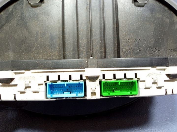 HONDA CIVIC VII 1.4 B TABLEAU DE BORD COMPTEUR EUROPE HR0319111