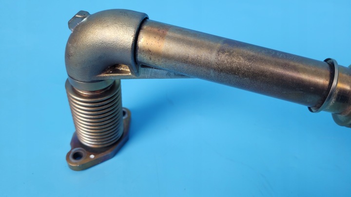 MERCEDES W177 A180 2.0 CDI FIL RECYCLAGE GAZ D'ÉCHAPPEMENT EGR A6541409102