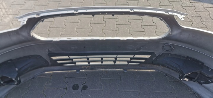 FORD TRANSIT COURIER 14-18- PARE-CHOCS AVANT ET76