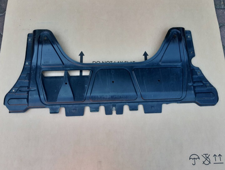 SUPÉRIEURE PROTECTION MOTEUR SKODA SUPERB II (3T4) 5Q0825235 1.97L DIESEL 2018