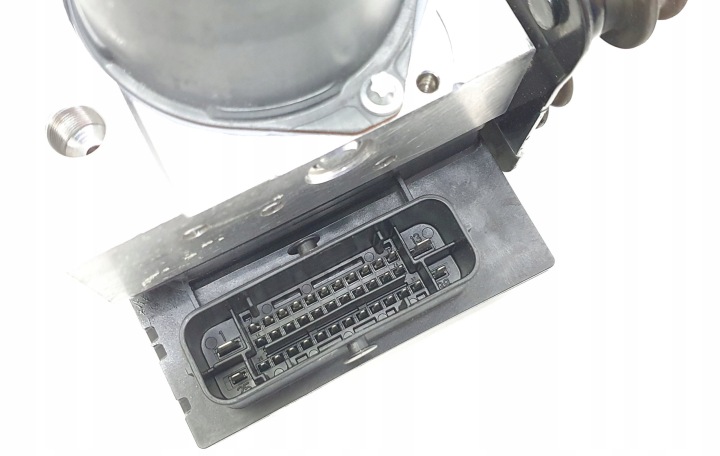 POMPE ABS AUDI A4 B8 A5 8T 8K0907379CP 8K0614517HA