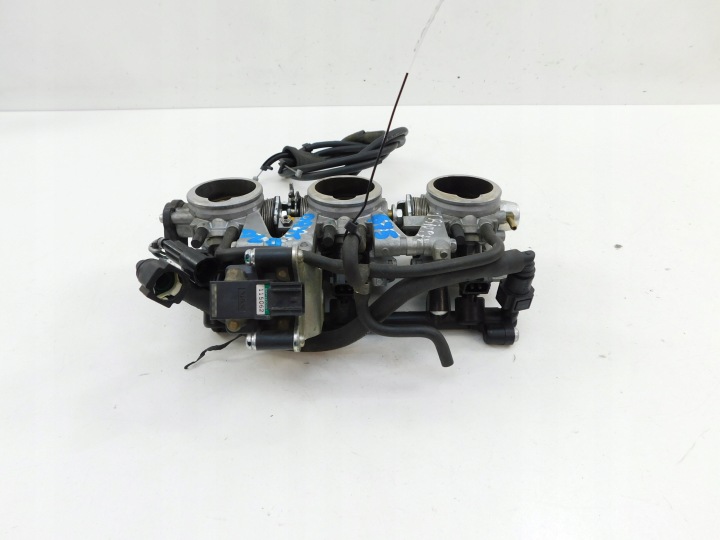 TRIUMPH DAYTONA 675 PAPILLON DES GAZ INJECTEURS