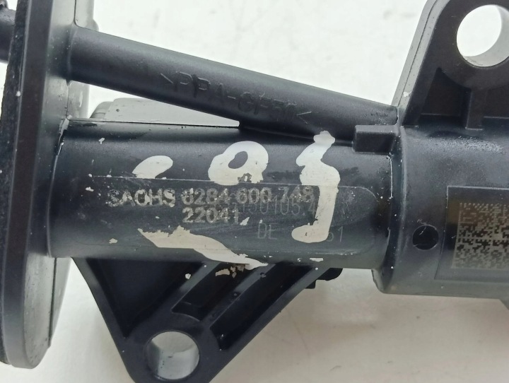 VOLKSWAGEN PASSAT B8 2016 PRINCIPAL PISTON ADHÉRENCE
