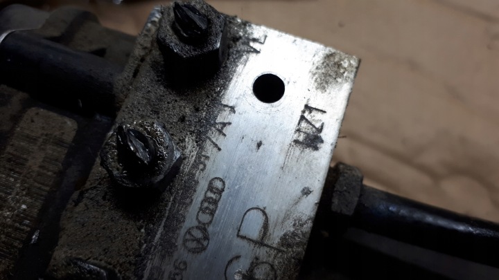 A5 8T POMPE DE FREIN ABS 8K0907379J A4 B8