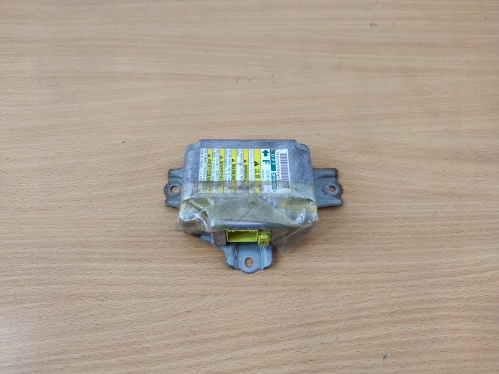 SUZUKI GRAND VITARA 1 MODULE COUSSINS CAPTEUR AIRBAG