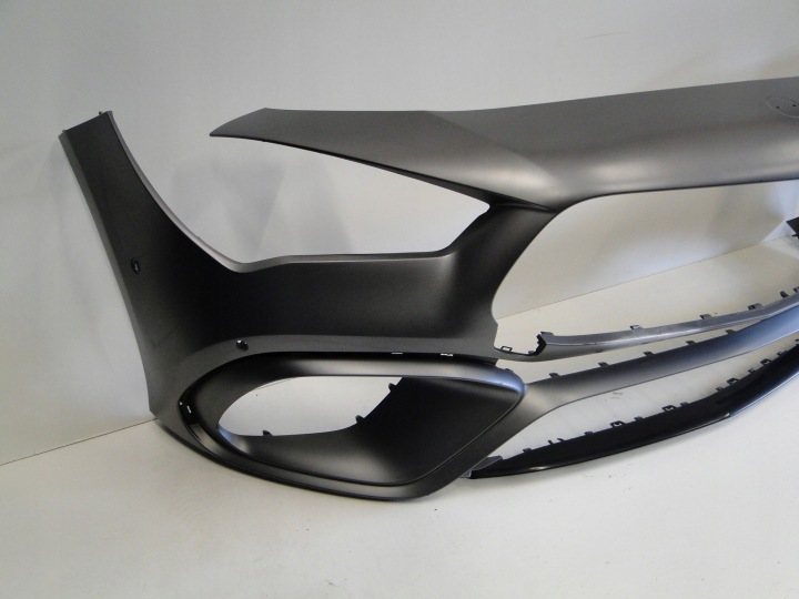MERCEDES CLA 118 W118 PARE-CHOCS AVANT A1188800601 45 AMG LIFT PTS 662