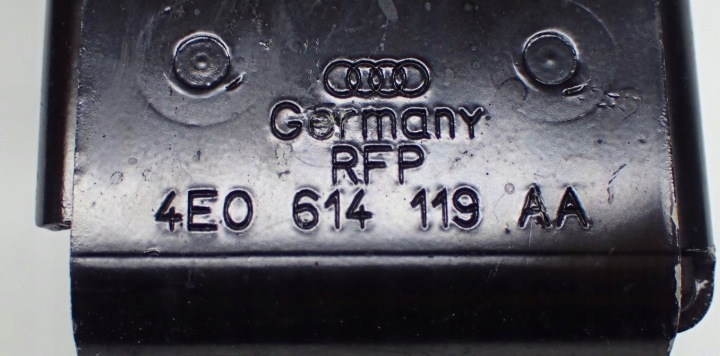 POIGNÉE FIXATION POMPES ABS AUDI A8 D3 4E0614119AA