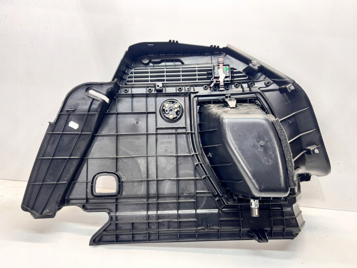 GARNITURE COLLECTEUR COUVERCLES DE COFFRE GAUCHE ARRIÈRE AUDI A3 8V SPORTBACK 8V4863879F