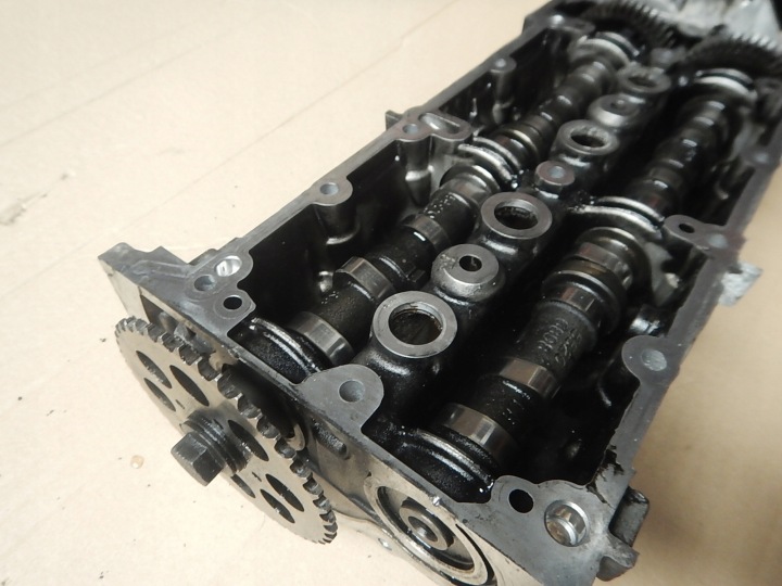 FIAT OPEL 1.3 JTD CDTI COUVERCLE DE SOUPAPES ARBRES DISTRIBUTION 55219639