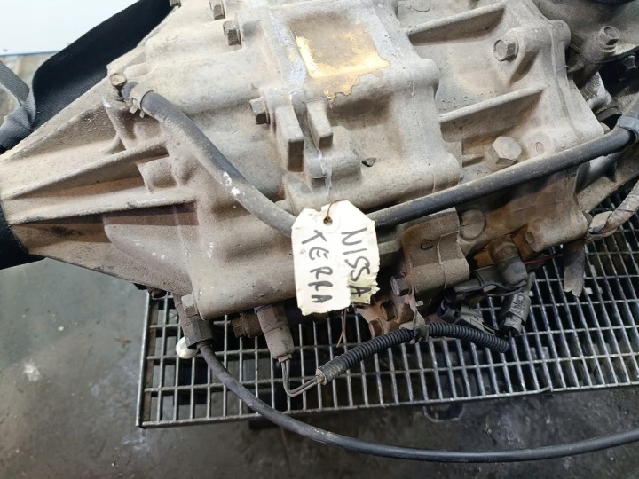 BOÎTE DE VITESSES 4X4 NISSAN TERRANO II 33107-G2340 33103-G2340 2.7 D