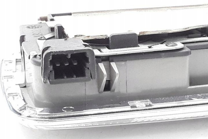 ÉCLAIRAGE INTERNE ALFA ROMEO 166 (936_) 156019133 2.4L DIESEL 129KW