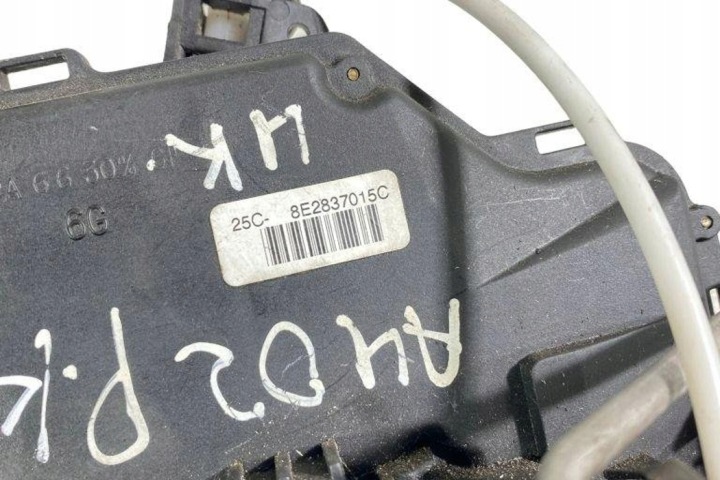SERRURE GAUCHES AVANT PORTES AUDI A6 ALLROAD (4BH, C5) 8E2837015C 2.5L