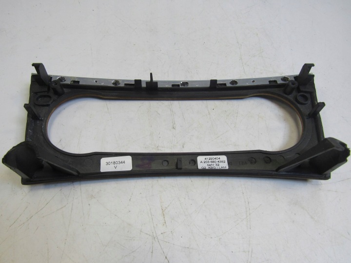 MOULURE DÉCORATIVE TABLEAU DE BORD INSTRUMENTATION MILIEU MERCEDES-BENZ C W203 A2036804382