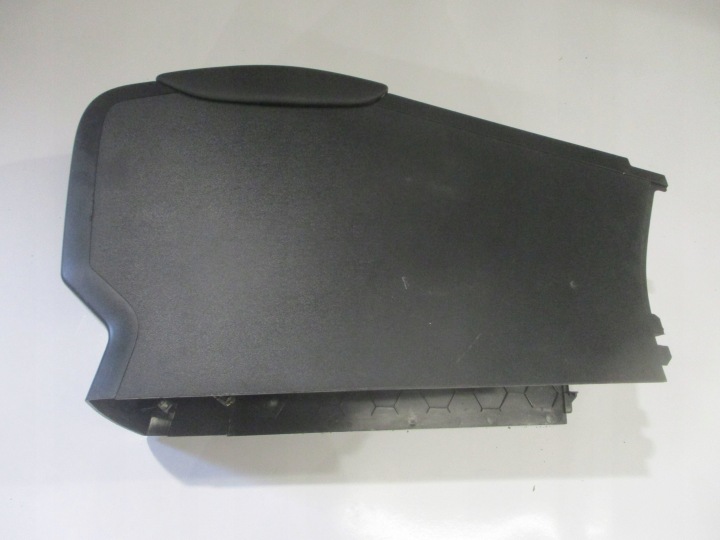 VOLVO V60 ACCOUDOIR 39819457