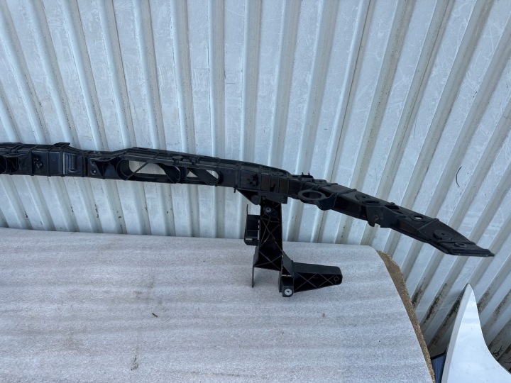 MERCEDES A W177 B W247 W118 PANNEAU AVANT RENFORCEMENT A2476209700