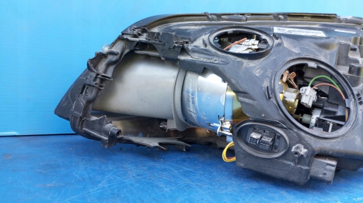 BMW 7 F02 F02 XÉNON DROIT ROTATIF PROJECTEUR PHARE 7182150