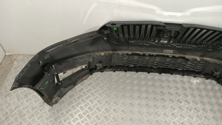 PARE-CHOCS GRILLE CALANDRE SKODA FABIA IV 6VA 21-26 6VA807221 6VA853653 ORIGINAL