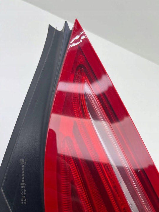 MERCEDES CLA W117 GAUCHE PHARE ARRIÈRE LED EUROPE A1179062300