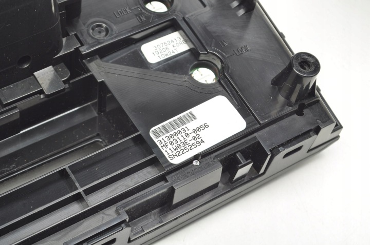 VOLVO XC90 PANNEAU RADIO LIFT 31300031 31300035