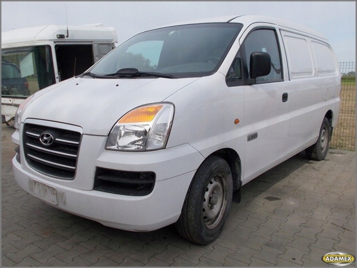 HYUNDAI H-1 H1 2.5CRDI 07R BOÎTE FUSIBLES
