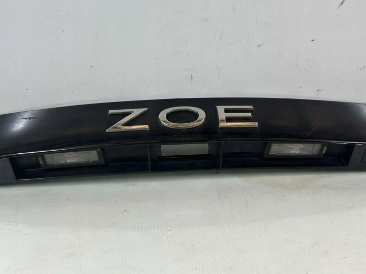 RENAULT ZOE MOULURE ÉCLAIRAGE ARRIÈRE CADRE DE PLAQUE D'IMMATRICULATION ARRIÈRE 2020 4/5DR