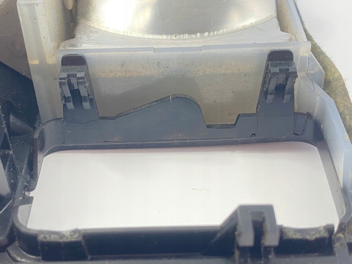 AMPOULE ÉCLAIRAGE CABINES MERCEDES W124 W201 190 W126 1248201301 ENDOMMAGÉE