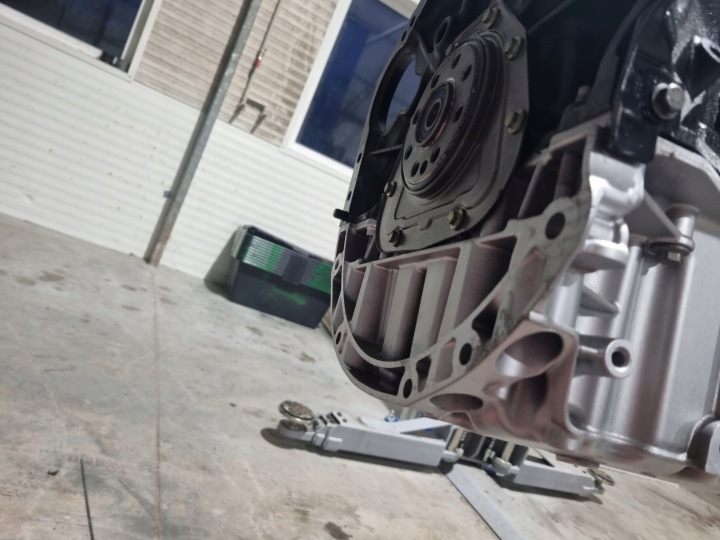 MOTEUR POTEAU M9RV710 TRAFIC III 2.0DCI LIFT EUROPE 6