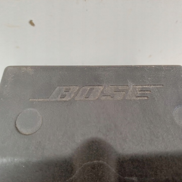 2008 CHEVROLET AVALANCHE SUBWOOFER 274304002