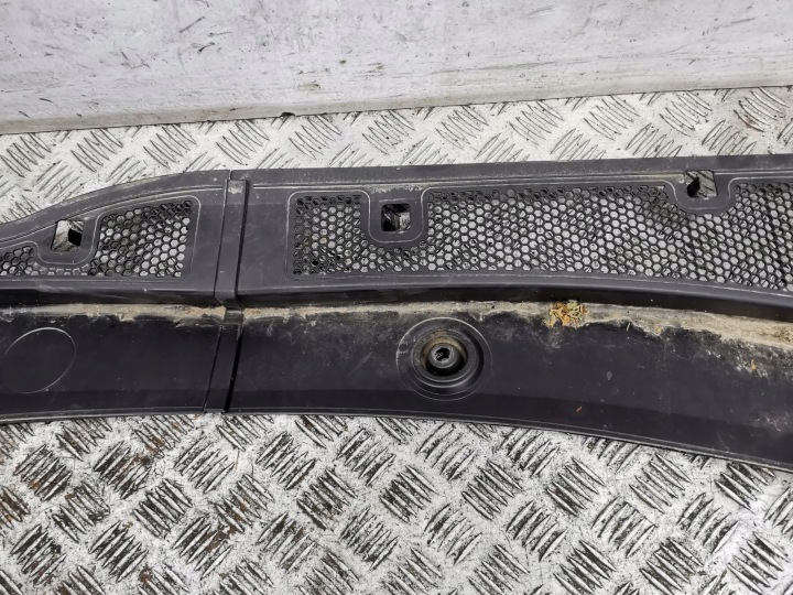 CITROEN C4 III E-C4 2021 DOUBLURE DE PASSAGE DE ROUE 9820794580
