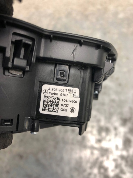 COMMUTATEUR FEUX MERCEDES W205 UNIVERSEL A2059058909