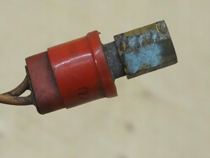CAPTEUR CLIMATISATION AUDI 80 B4 8A0959482AA