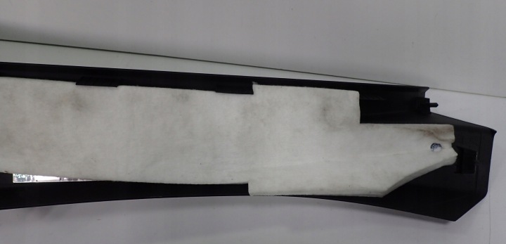 MOULURE SEUIL GAUCHE ARRIÈRE AUDI A8 D4 4H0864607F 6PS
