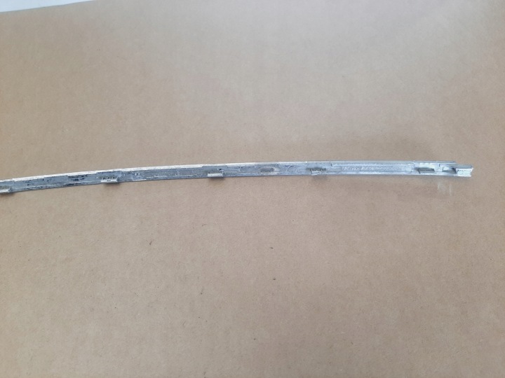 MOULURE CHROME PARE-CHOCS ARRIÈRE MERCEDES CLC COUPÉ W203 A2038858821 CENTRALE