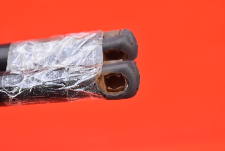 SERVOMOTEUR ACTIONNEURS COUVERCLES DE COFFRE 2040ABD BMW E91 08-13
